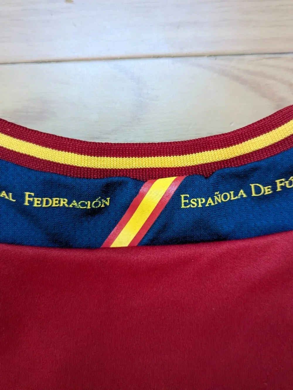 VINTAGE! Spain 2012 Home Jersey Red ClimaCool (Mens Large) ADIDAS X10937